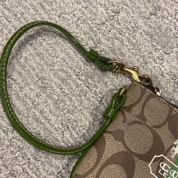 Coach wristlet - Picture 2 of 3